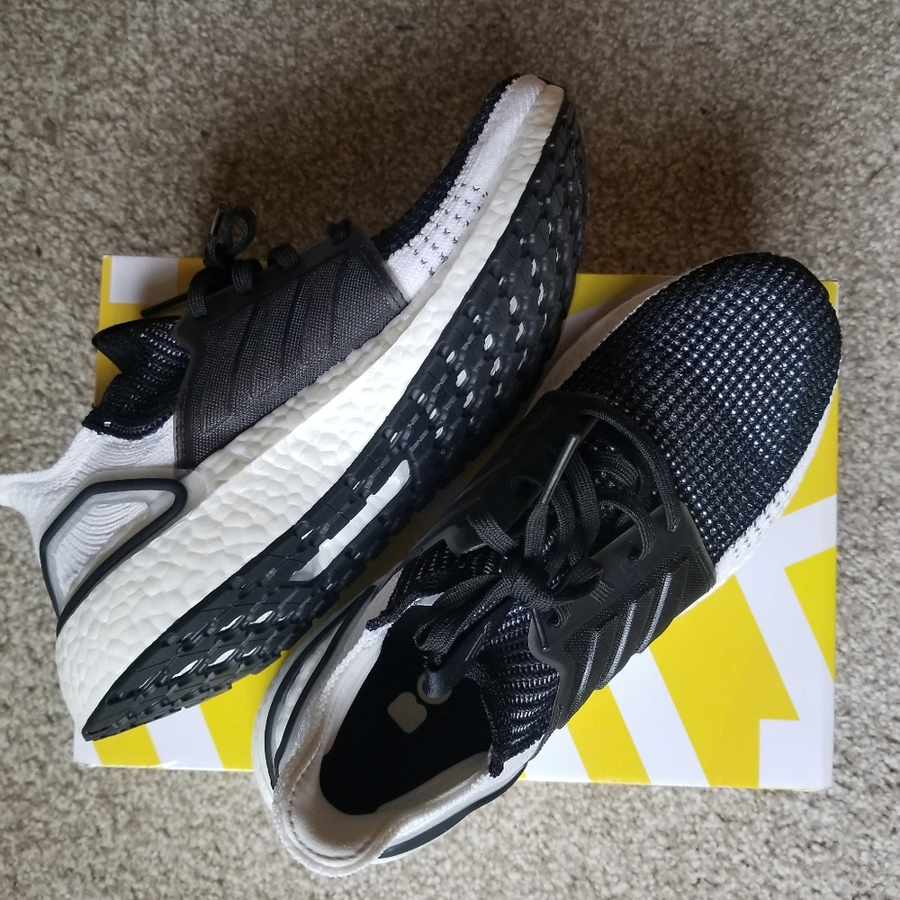 Adidas Ultraboost 19 women size 8.5